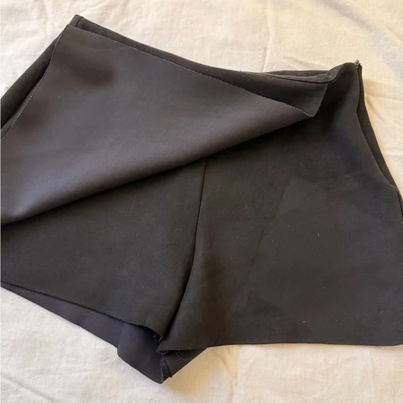 Zara Elegant Suede Feeling Black Skort - Picture 3 of 7